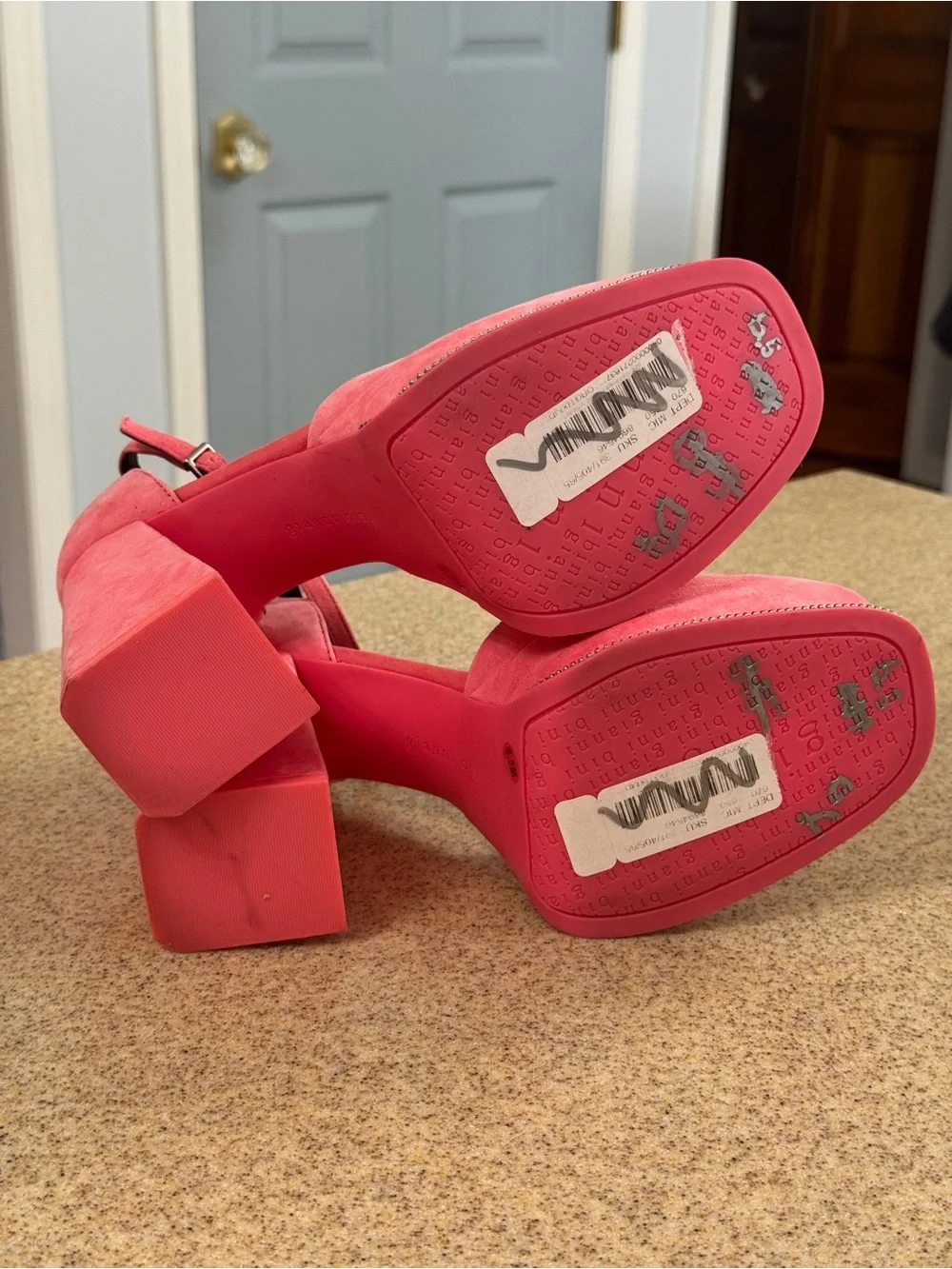 Gianni Bini Otten Pink Suede Ankle Strap Platform Heels 6.5 Fabric Zip